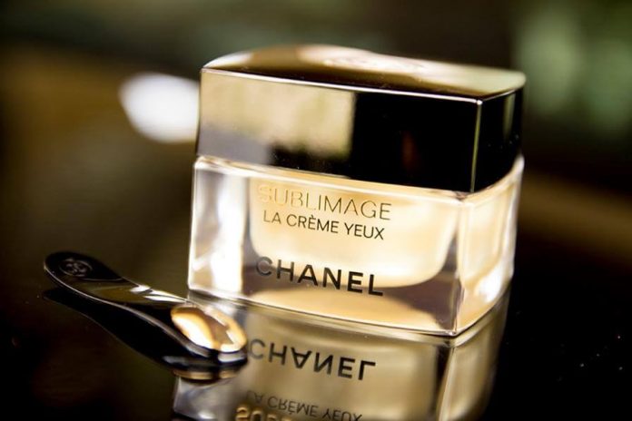 kem-duong-chanel-sublimage-la-creme-yeux-01